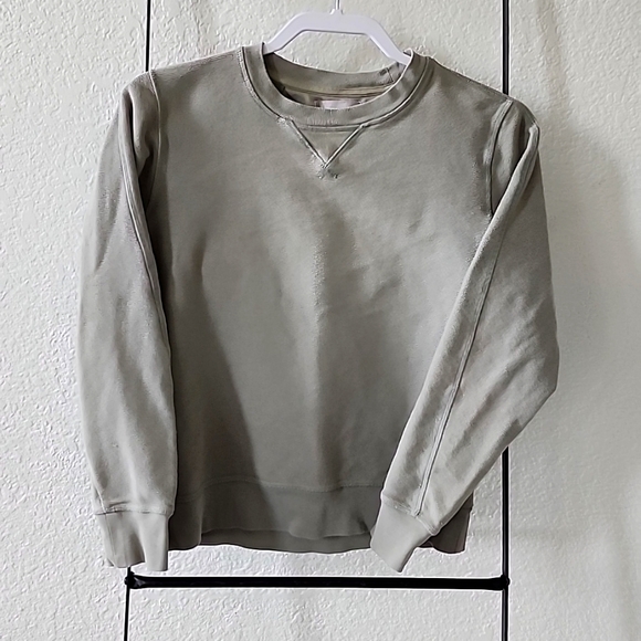 Everlane Tops - Everlane Crewneck Sleeve Sweatshirt XS